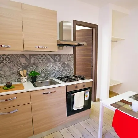 Cicerone Apartman *